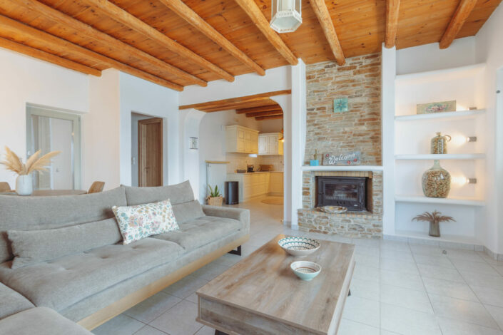3 bedrooms Antiparos Villa with swimming pool